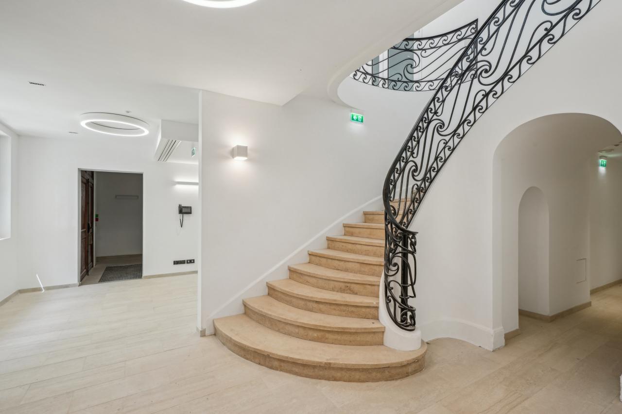 Bureau Paris 888m² Location bureau Paris OLBUR2315319 1